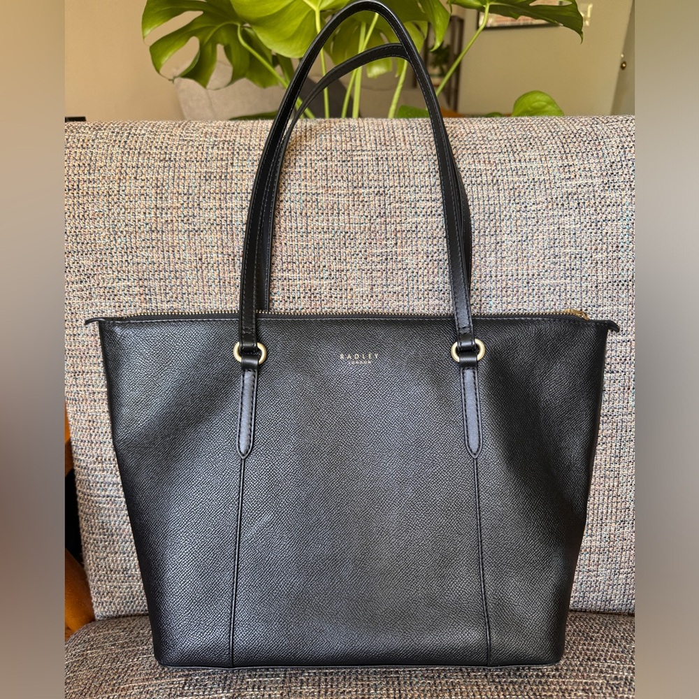 Radley London zip-top tote bag in black leather
